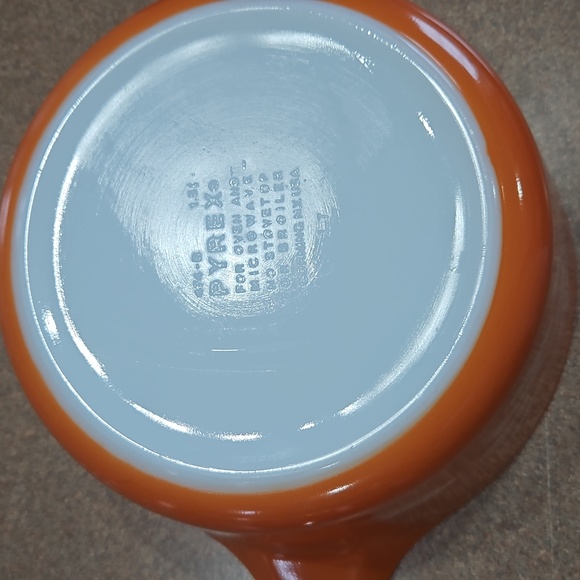 Vintage Pyrex Autumn Harvest Set of 3 Nesting Casserole Dishes with Lids!!! - Picture 7 of 16